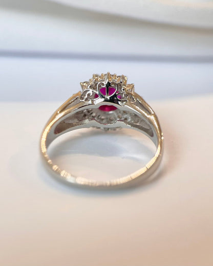 Bague Marguerite Rubis 0.64 carat &amp; Diamants 0.25 carat "Vivienne" - Elliade Paris