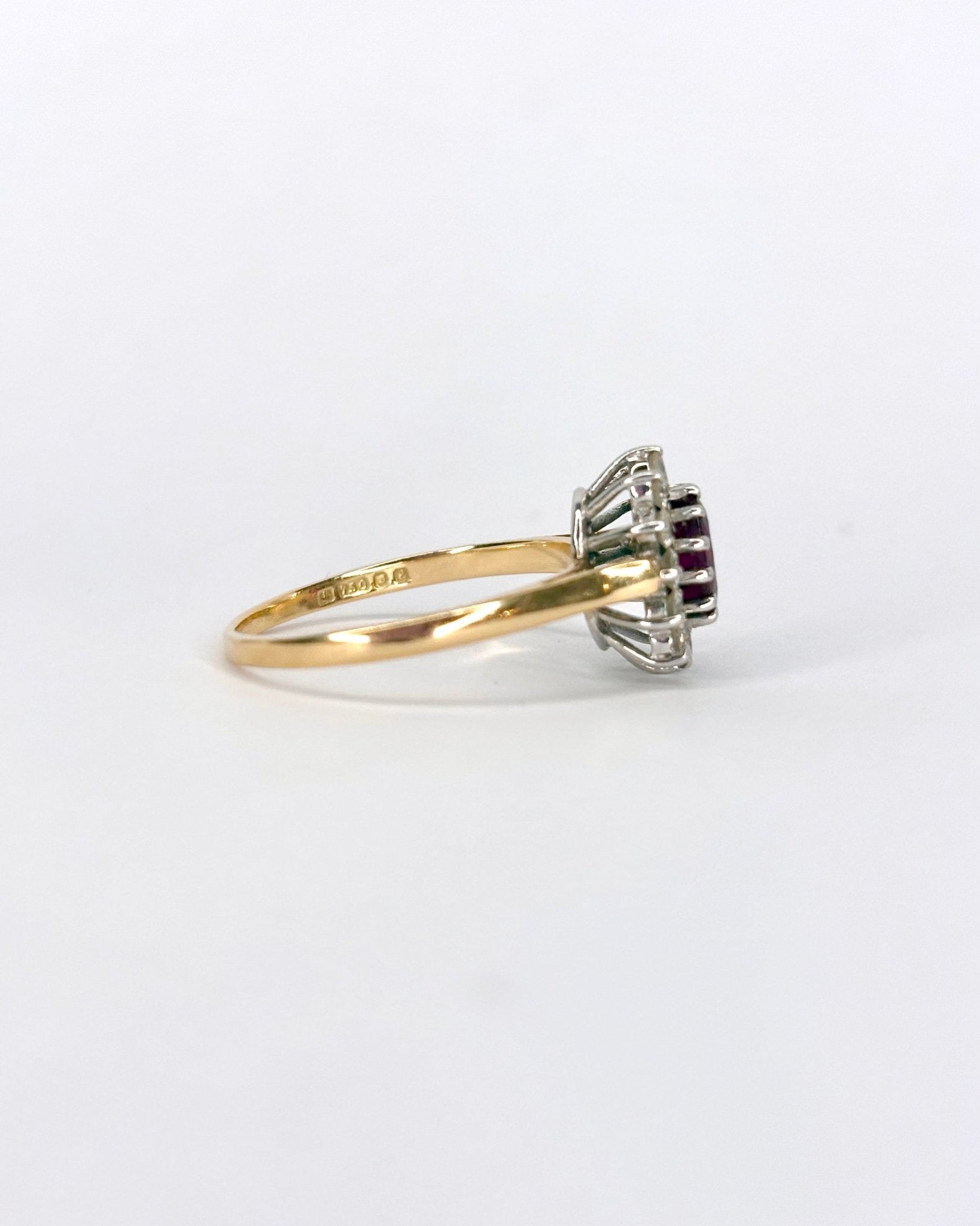 Bague Marguerite Rubis 0.66 carat &amp; Diamants 0.36 carat "Rumi" - Elliade Paris