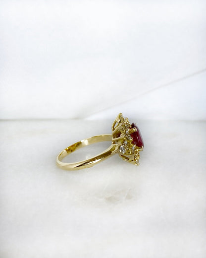 Bague Marguerite Rubis 0.75 carat &amp; Diamants &quot;Dakota&quot; - Elliade Paris