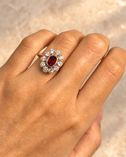 Bague Marguerite Rubis 0.76 carat &amp; Diamants 1 carat "Océane" - Elliade Paris