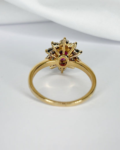 Bague Marguerite Rubis 0.87 carat &amp; Diamants 0.50 carat "Nina" - Elliade Paris