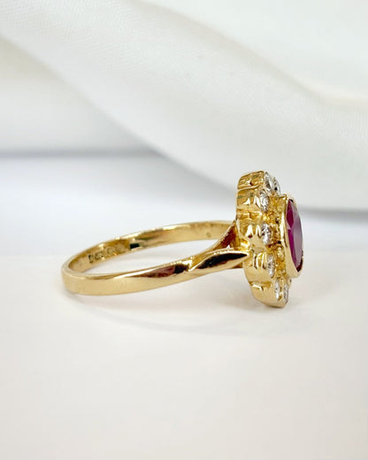 Bague Marguerite Rubis 0.88 carat &amp; Diamants 0.28 carat "Ninon" - Elliade Paris