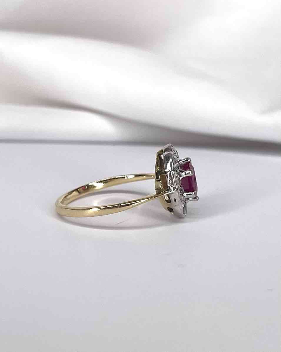 Bague Marguerite Rubis 1 carat &amp; Diamants 0.40 carat &quot;Sienna&quot; - Elliade Paris