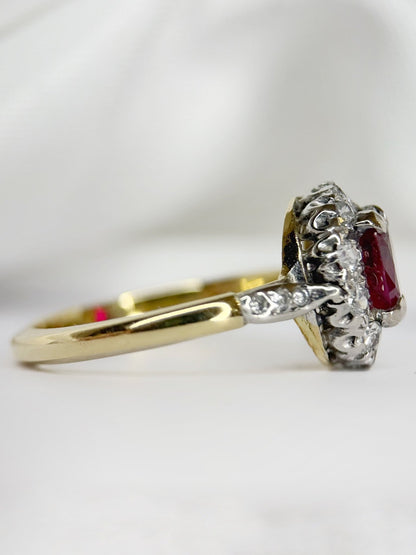 Bague Marguerite Rubis 1 carat &amp; Diamants 0.52 carat "Mona" - Elliade Paris