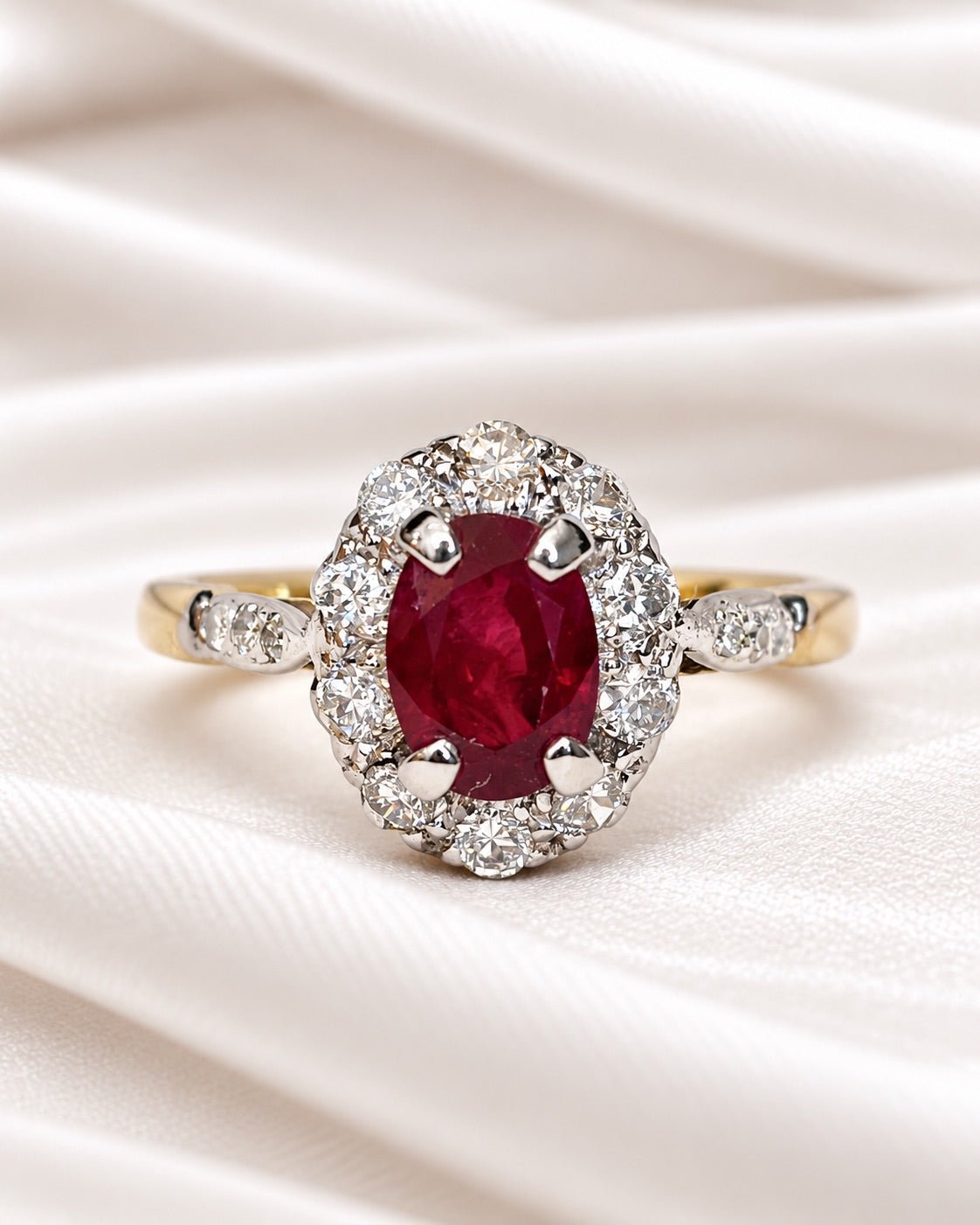 Bague Marguerite Rubis 1 carat &amp; Diamants 0.52 carat "Mona" - Elliade Paris
