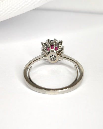 Bague Marguerite Rubis 1.25 carat &amp; Diamants 0.36 carat "Amandine" - Elliade Paris