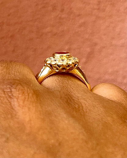 Bague Marguerite Rubis 1.31 carat &amp; Diamants 0.71 carat "Fanny" - Elliade Paris