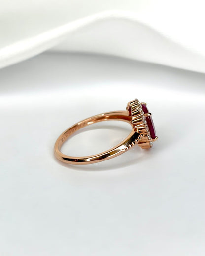 Bague Marguerite Rubis Birman 1.10 carat &amp; Diamants 0.27 carat "Jennie" - Elliade Paris