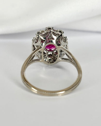 Bague Marguerite Rubis Birman 1.80 carat &amp; 10 Diamants "Kelaya" - Elliade Paris