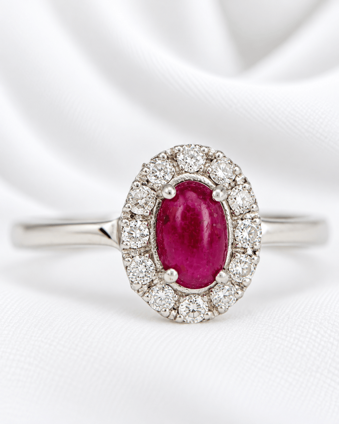 Bague Marguerite Rubis Cabochon 0.80 carat &amp; Diamants "Rosy" - Elliade Paris