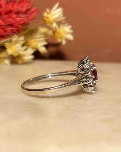 Bague Marguerite Rubis &amp; Diamants &quot;Dana&quot; - Elliade Paris