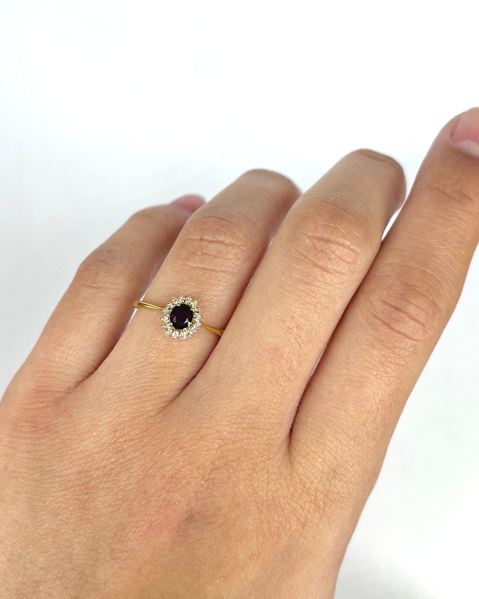 Bague Marguerite Rubis &amp; Diamants "Esmée" - Elliade Paris