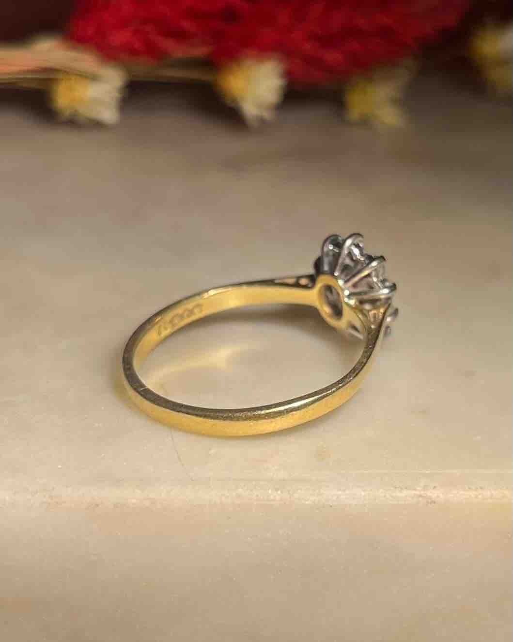 Bague Marguerite Rubis &amp; Diamants "Laurence" - Elliade Paris