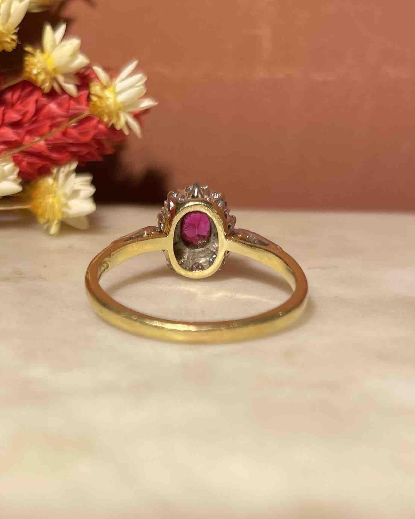Bague Marguerite Rubis &amp; Diamants "Lou - Ann" - Elliade Paris
