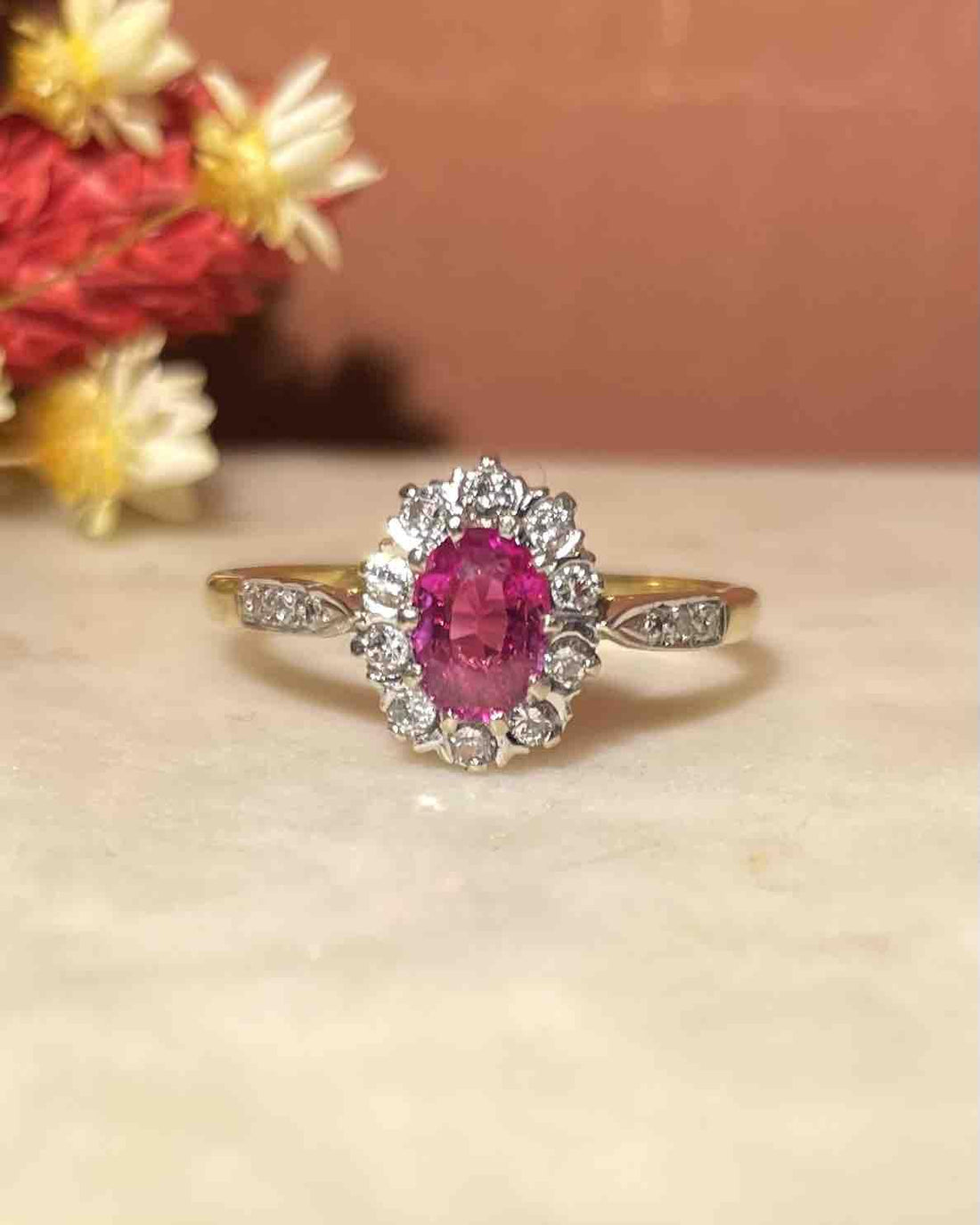 Bague Marguerite Rubis &amp; Diamants &quot;Lou - Ann&quot; - Elliade Paris