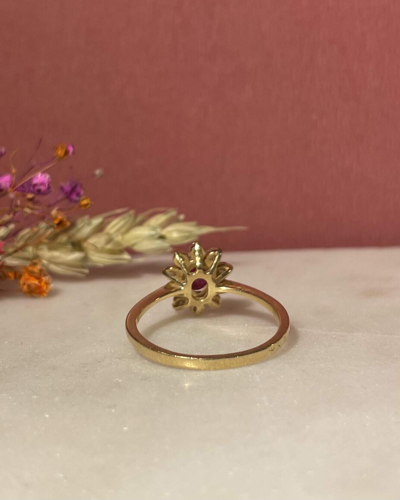 Bague Marguerite Rubis &amp; Diamants "Lya" - Elliade Paris