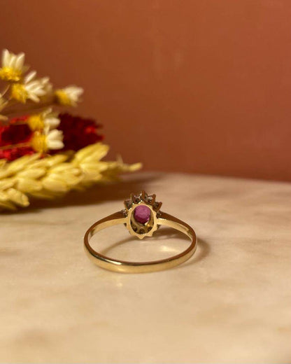 Bague Marguerite Rubis &amp; Diamants &quot;Melinda&quot; - Elliade Paris