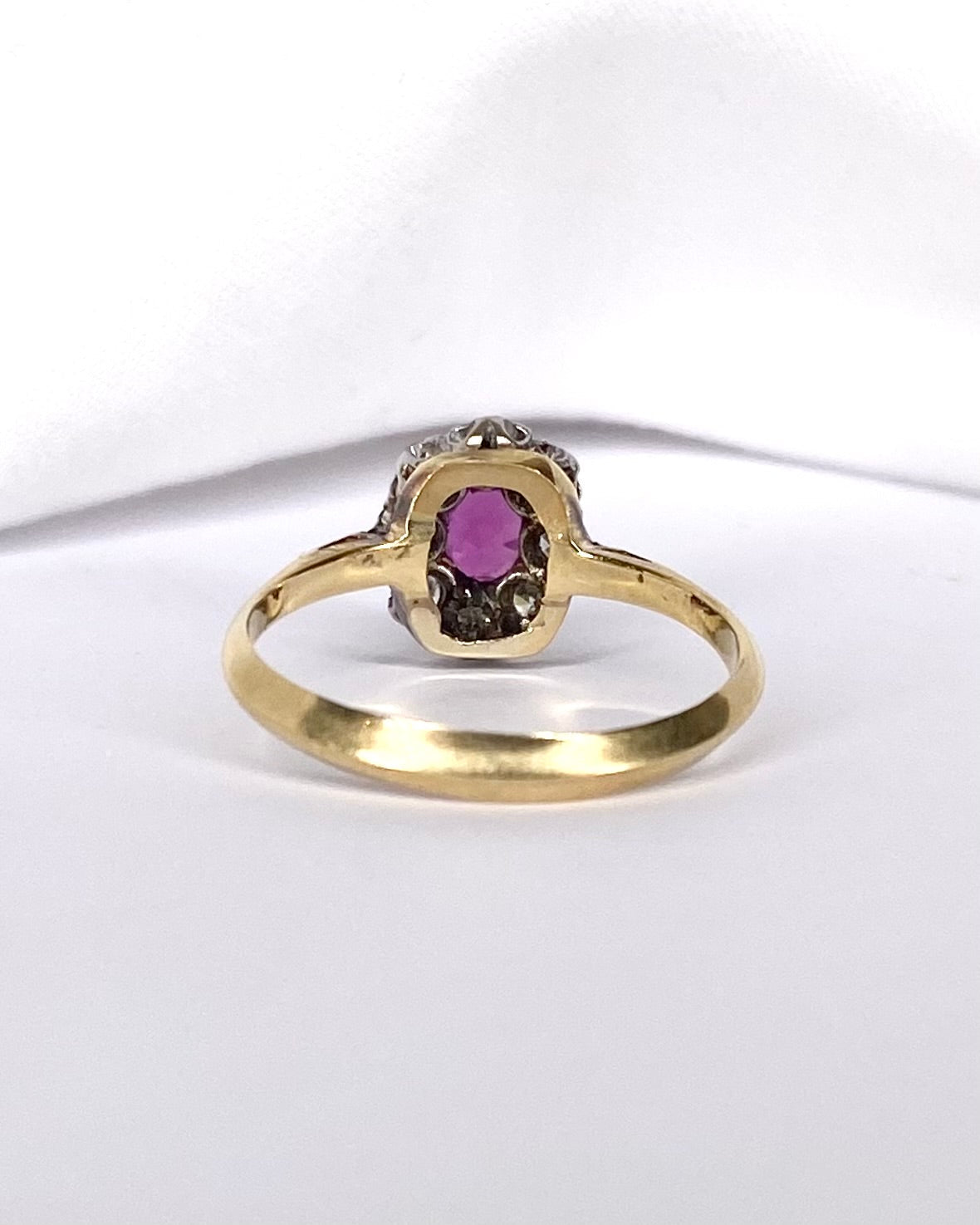 Bague Marguerite Rubis &amp; Diamants "Nour" - Elliade Paris