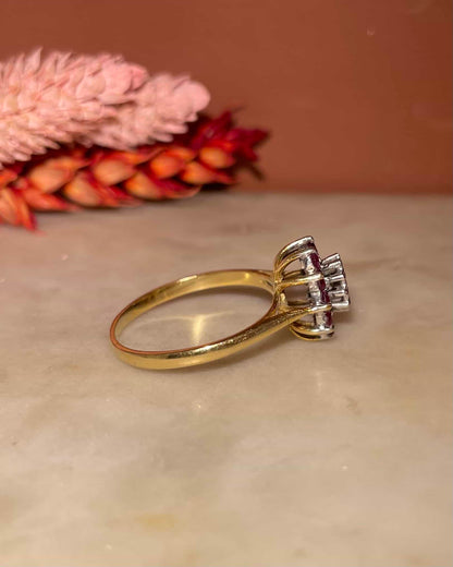 Bague Marguerite Rubis &amp; Diamants &quot;Ozalée&quot; - Elliade Paris
