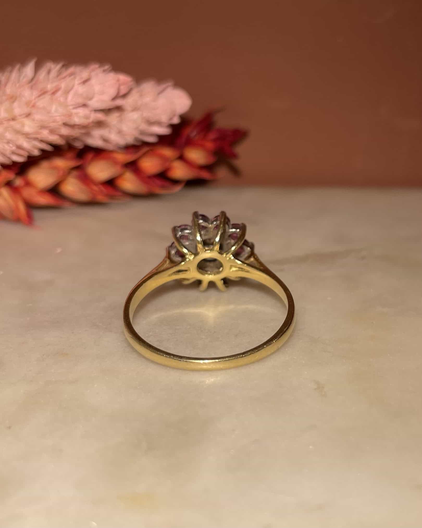 Bague Marguerite Rubis &amp; Diamants "Ozalée" - Elliade Paris