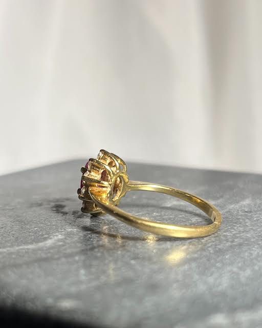 Bague Marguerite Rubis &amp; Diamants "Raphaëlle" - Elliade Paris