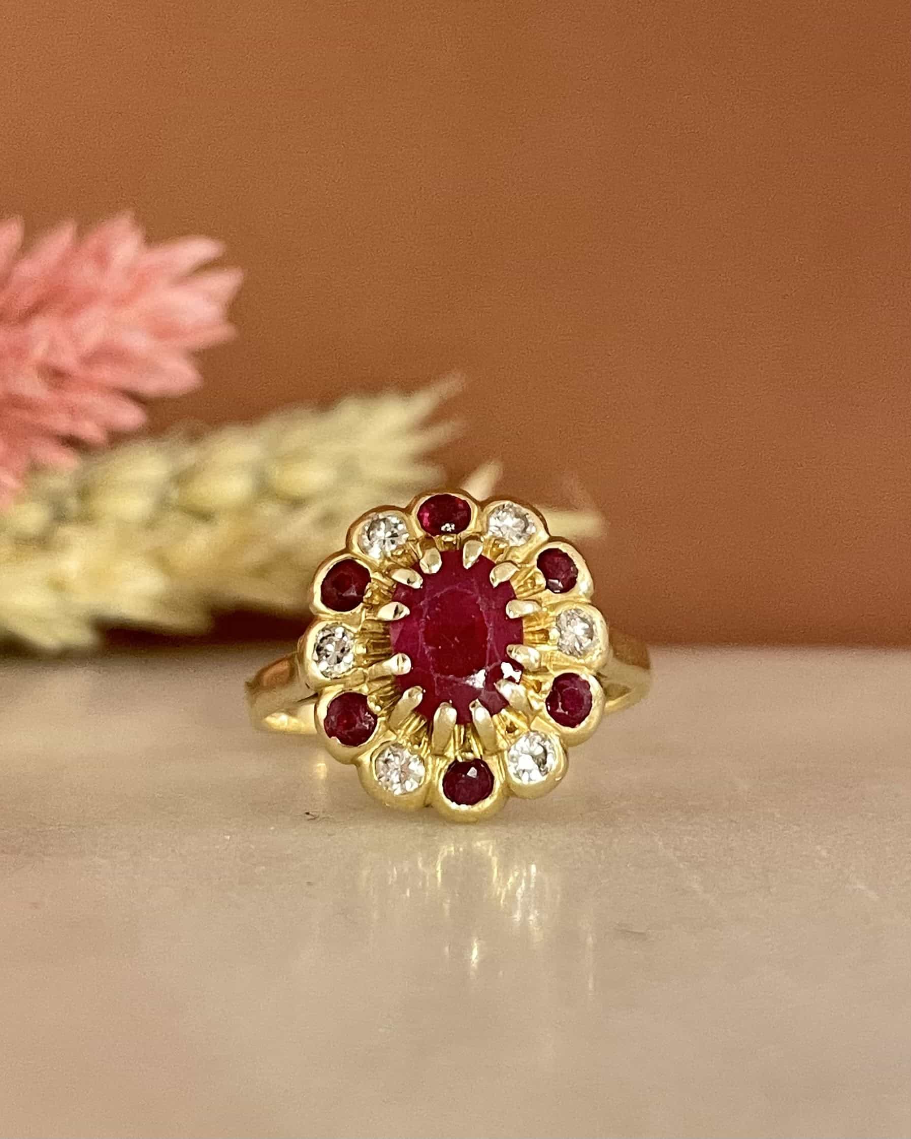 Bague Marguerite Rubis 1.54 carat &amp; Diamants &quot;Rayna&quot;