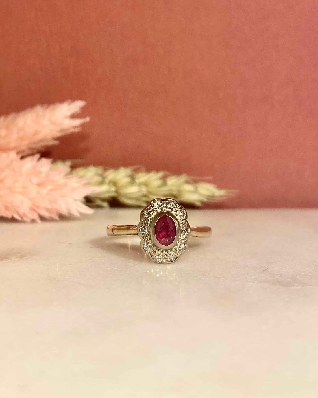 Bague Marguerite Rubis & 10 Diamants "Jeanne"