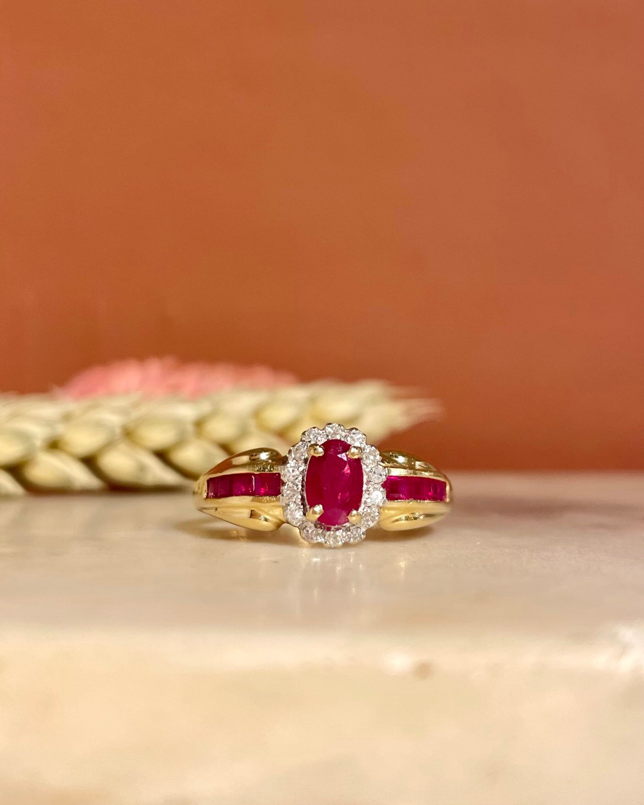 Bague Jonc Marguerite Rubis &amp; Diamants "Claire"