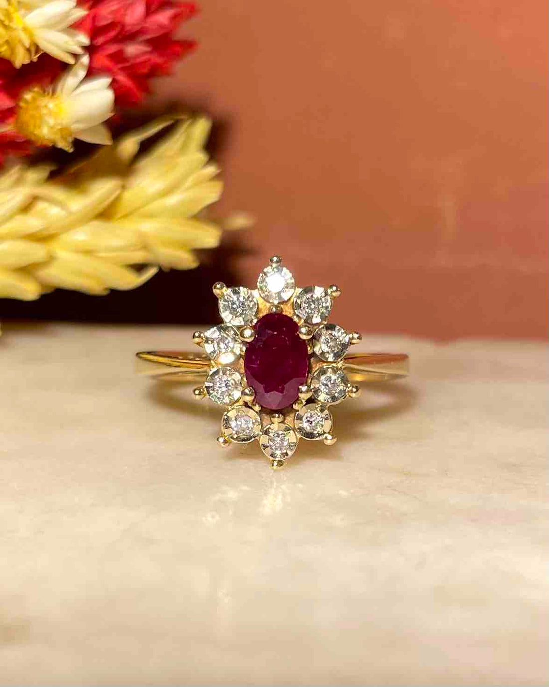 Bague Marguerite Rubis &amp; Diamants &quot;Aytana&quot;