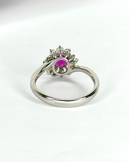 Bague Marguerite Rubis Mozambicain 0.67 carat &amp; Diamants 0.35 carat "Paola" - Elliade Paris