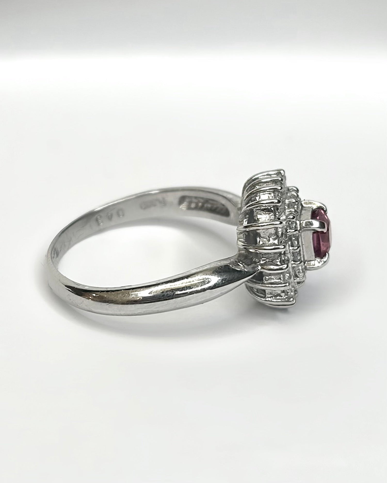 Bague Marguerite Rubis Mozambien 0.43 carat &amp; Diamants 0.43 carat "Monica" - Elliade Paris