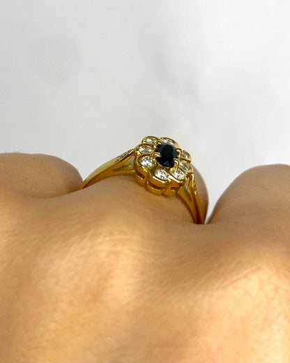Bague Marguerite Saphir 0.30 carat &amp; Diamants 0.26 carat "Sandra" - Elliade Paris