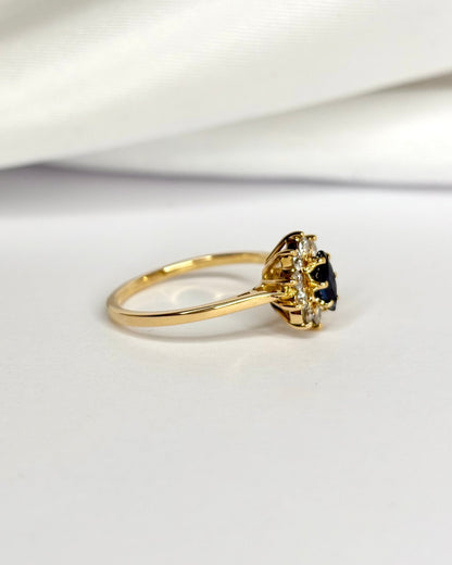 Bague Marguerite Saphir 0.30 carat &amp; Diamants "Sofia" - Elliade Paris