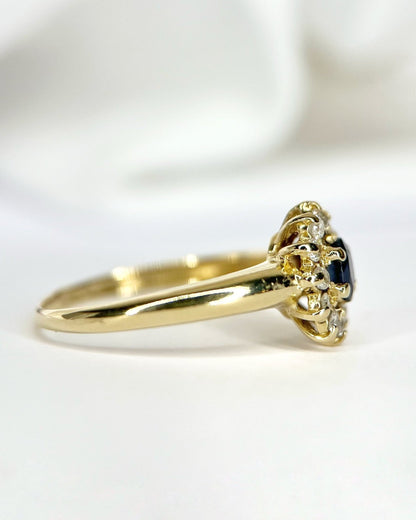 Bague Marguerite Saphir 0.35 carat &amp; Diamants 0.36 carat "Cassandra" - Elliade Paris