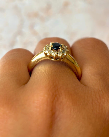 Bague Marguerite Saphir 0.35 carat &amp; Diamants 0.36 carat "Cassandra" - Elliade Paris