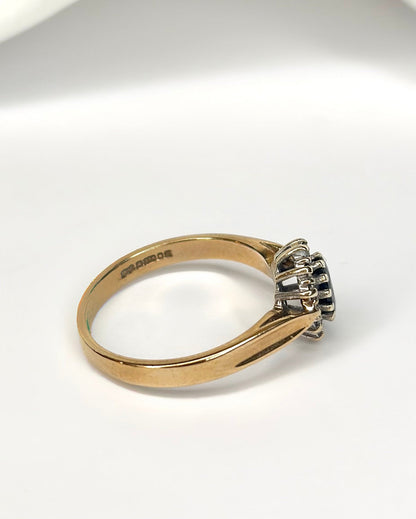 Bague Marguerite Saphir 0.35 carat &amp; Diamants "Gisèle" - Elliade Paris