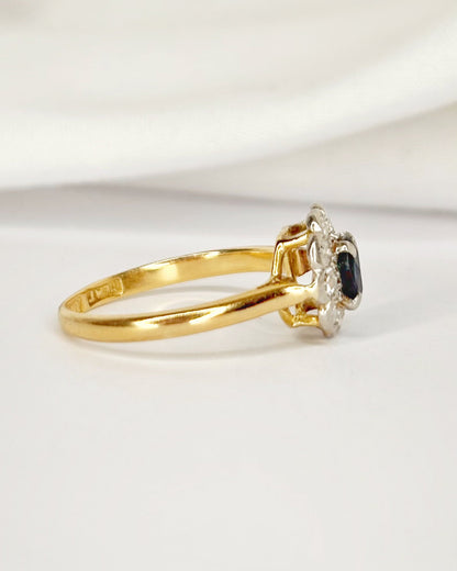 Bague Marguerite Saphir 0.40 carat &amp; Diamants 0.30 carat "Laura" - Elliade Paris