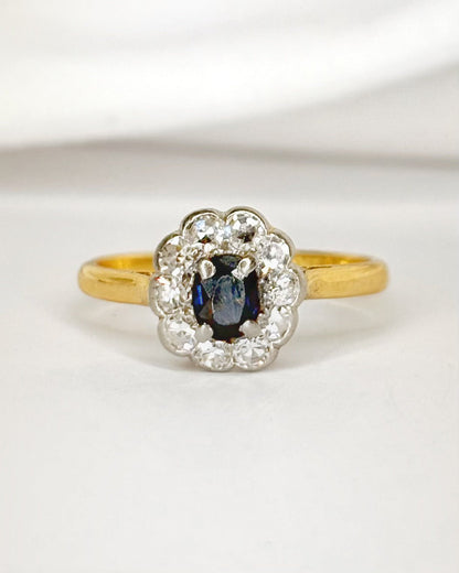 Bague Marguerite Saphir 0.40 carat &amp; Diamants 0.30 carat "Laura" - Elliade Paris