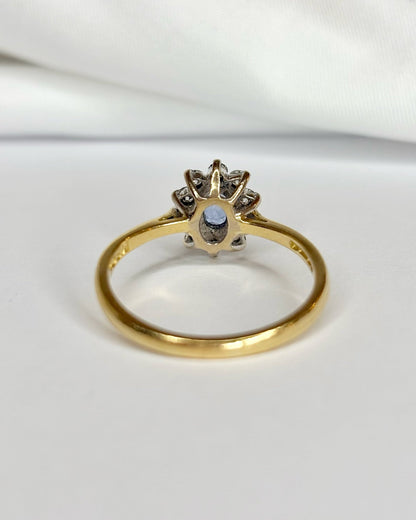 Bague Marguerite Saphir 0.50 carat &amp; 10 Diamants "Sandy" - Elliade Paris