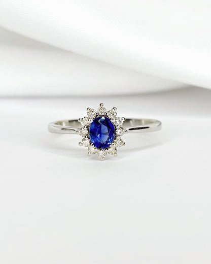 Bague Marguerite Saphir 0.50 carat &amp; Diamants 0.24 carat "Céline" - Elliade Paris