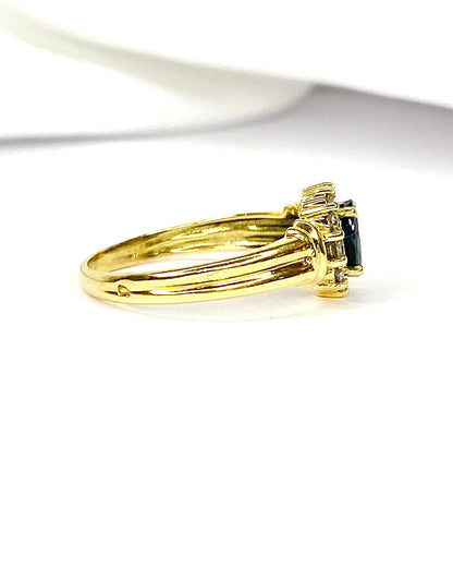 Bague Marguerite Saphir 0.50 carat &amp; Diamants 0.30 carat "Lynn" - Elliade Paris