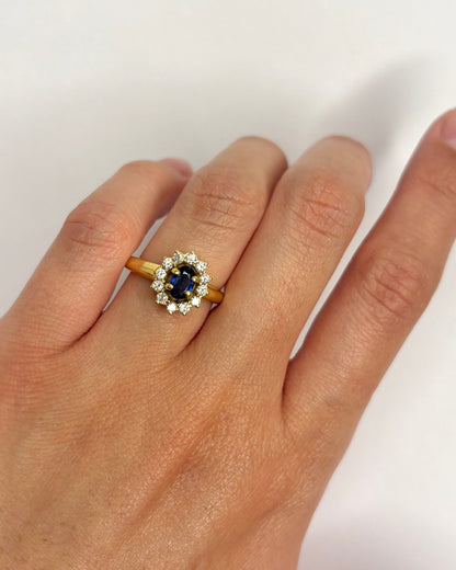 Bague Marguerite Saphir 0.50 carat &amp; Diamants 0.36 carat "Thémis" - Elliade Paris