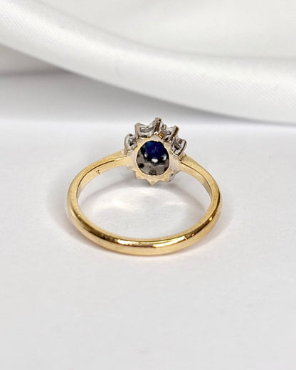 Bague Marguerite Saphir 0.50 carat &amp; Diamants "Eliane" - Elliade Paris