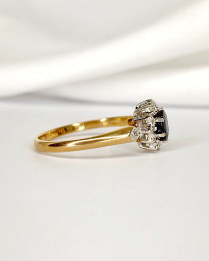 Bague Marguerite Saphir 0.50 carat &amp; Diamants "Raphaelle" - Elliade Paris