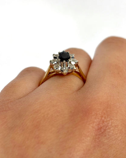 Bague Marguerite Saphir 0.51 carat &amp; Diamants "Dalida" - Elliade Paris