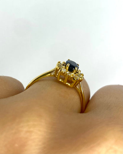 Bague Marguerite Saphir 0.54 carat &amp; Diamants 0.20 carat "Ambre" - Elliade Paris