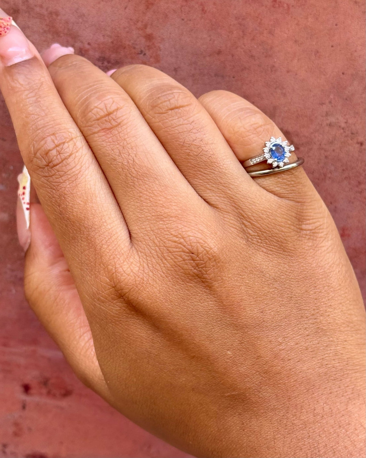 Bague Marguerite Saphir 0.55 carat &amp; Diamants "Margot" - Elliade Paris