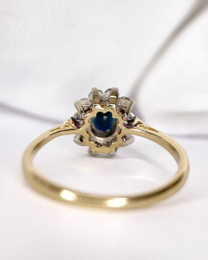 Bague Marguerite Saphir 0.57 carat &amp; Diamants "Margaux" - Elliade Paris