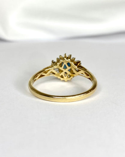Bague Marguerite Saphir 0.60 carat &amp; Diamants 0.25 carat "Soizic" - Elliade Paris