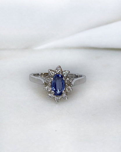 Bague Marguerite Saphir 0.62 carat &amp; Diamants &quot;Aubeline&quot; - Elliade Paris